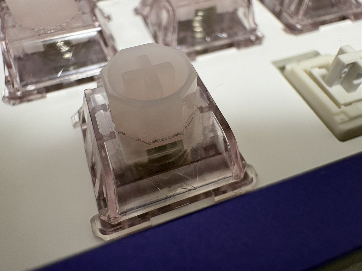 くーるでれ tweet media