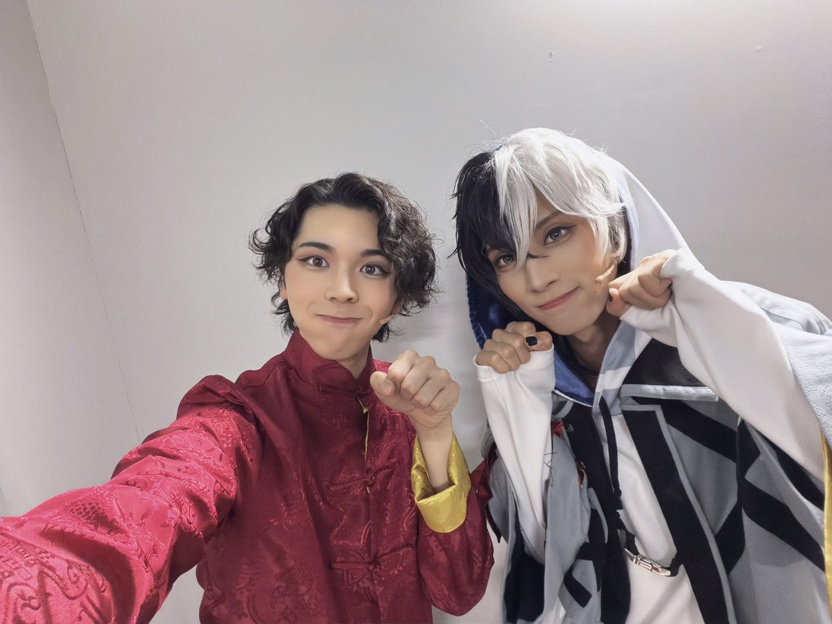 #フラミュ
2日目マチソワご来場ありがとうございました！✨️

2公演でもまだまだ足りないくらい、
この物語が楽しくてパワーを貰えます。

明日もお待ちしてます！！

チャコ役の清太郎くん🐶
クールで仲間思いなチャコも好きだし、
お茶目でかわいい清太郎くんも大好き！🫶