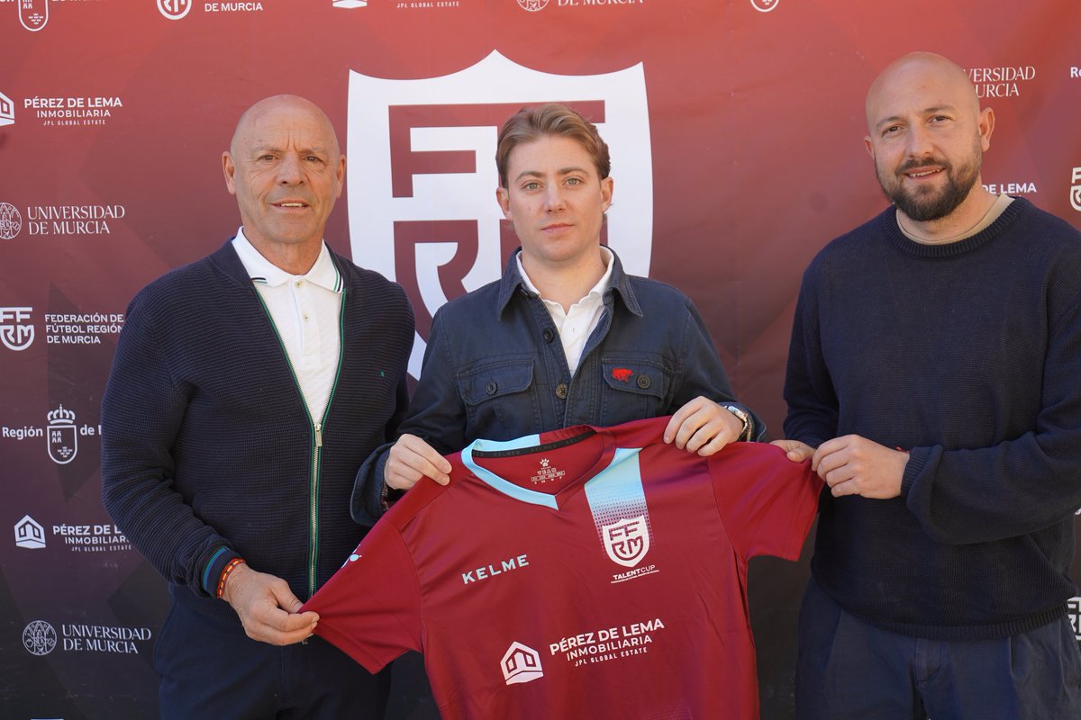 ffrm_es's tweet photo. 💎 #TalentCupFS | 💫 ¡El fútbol sala femenino brilla en la Universidad de Murcia @UMU!

🤩 Más de 300 talentos alevines, infantiles y benjamines de futsal han disfrutado de una nueva edición de la Talent Cup patrocinada por Inmobiliaria Pérez de Lema.

ℹ️ https://t.co/ncKORuxgFw https://t.co/BRXCTAVEqp