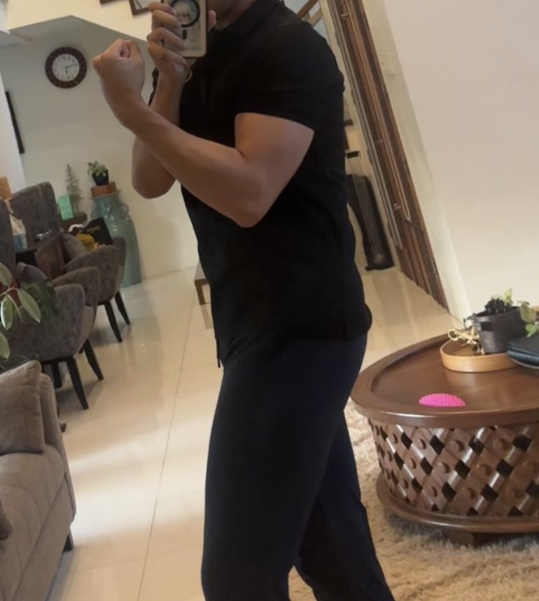 Haru ❤️💙 tweet media