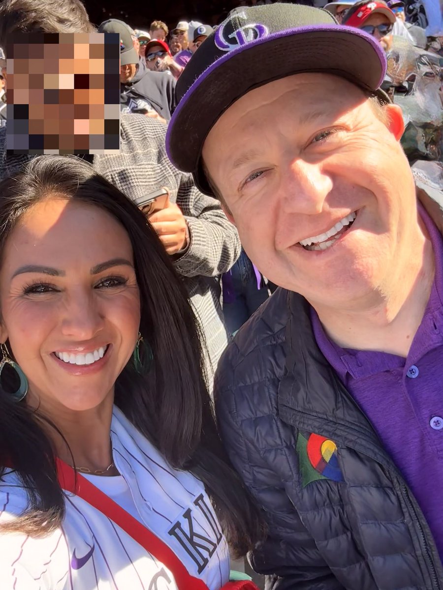 𝙏𝙝𝙚 𝙂𝙤𝙡𝙙𝙚𝙣 𝘼𝙜𝙚 𝙏𝙞𝙢𝙚𝙨 🇺🇸 tweet media