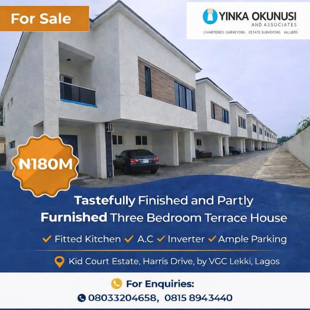 therealyoaas's tweet photo. New Listing!!!!! https://t.co/5J1NcNXEw2