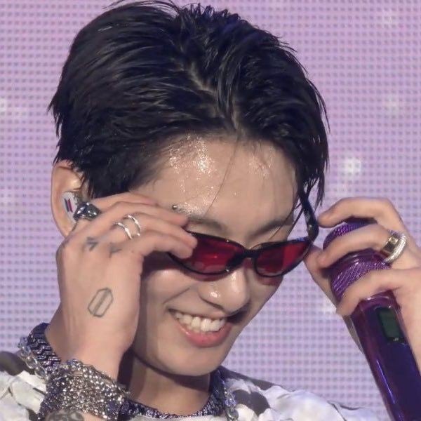 Lari⁷✰🪭 tweet media