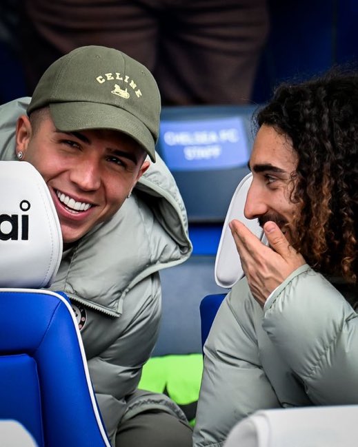 𝐕𝐚𝐫𝐭𝐢𝐜𝐨 tweet media