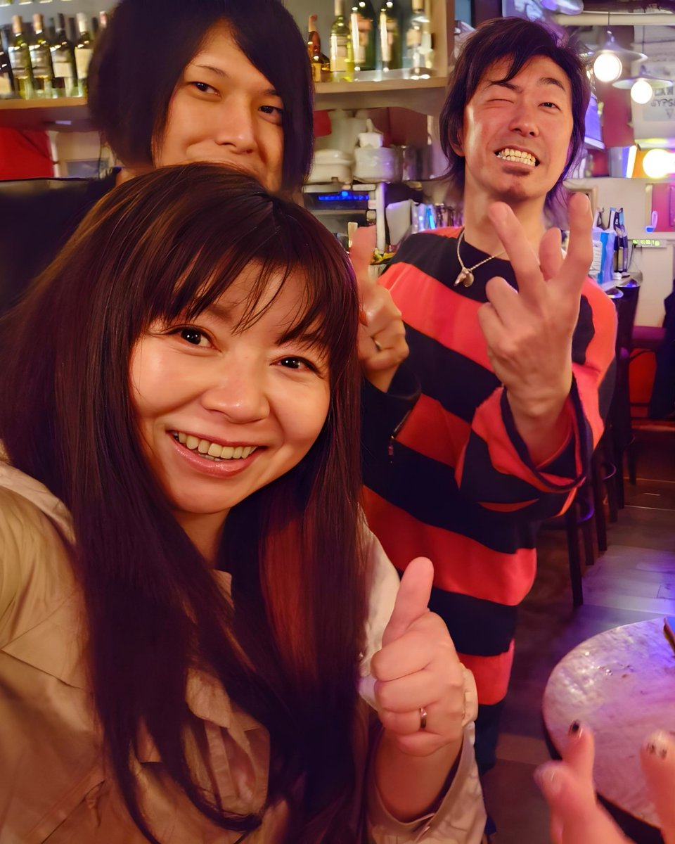 316Thetwilight's tweet image. 昨夜は下北沢のライブハウスでGUNNさんのステージを観てきました!!GUNNさんのライブは幾度と足を運んでますがワンマンでは今回初めてなんです、ノリノリでいっぱい曲聴けて最高でした〜家!!😊#PRIMALS