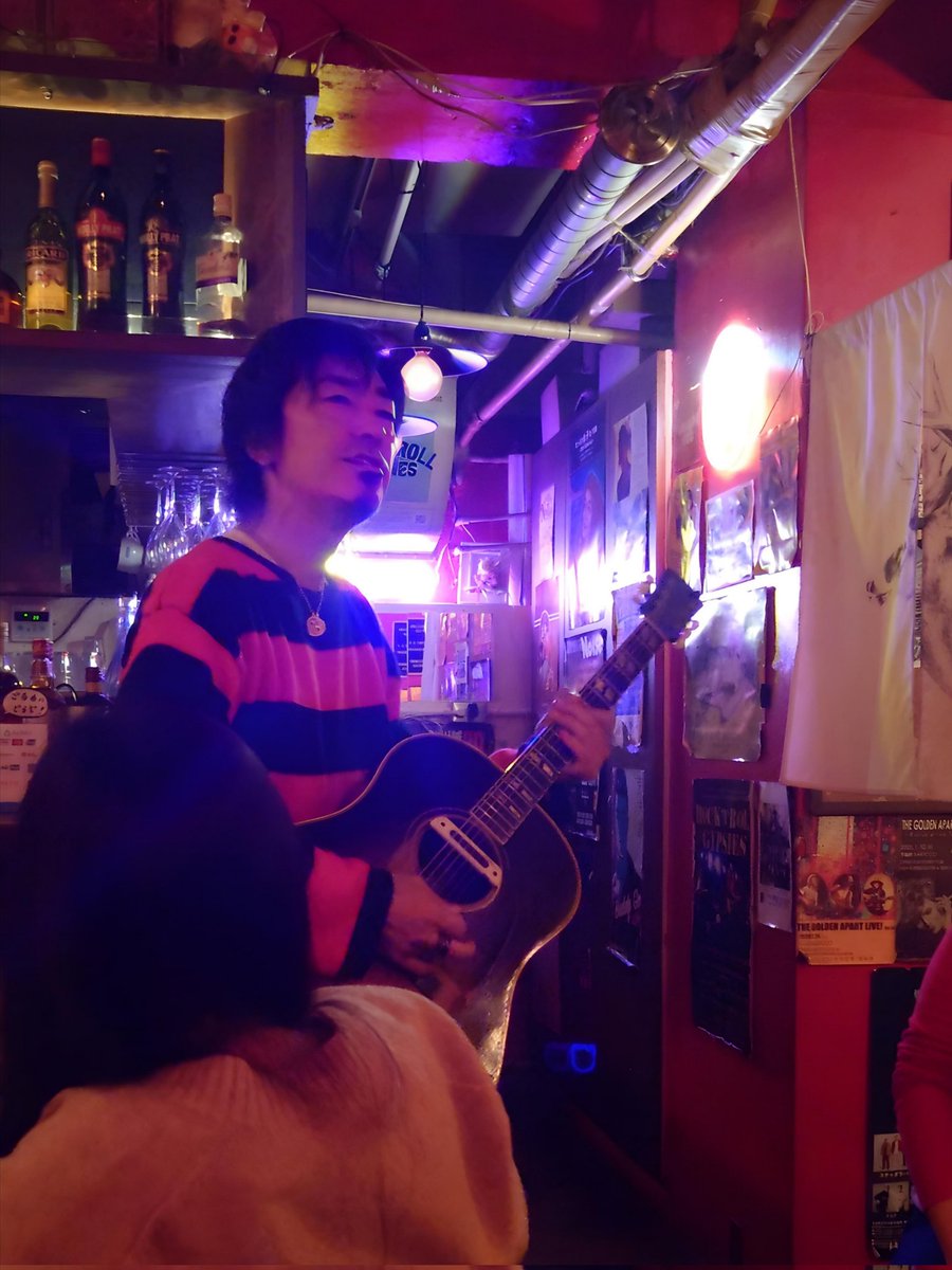 316Thetwilight's tweet image. 昨夜は下北沢のライブハウスでGUNNさんのステージを観てきました!!GUNNさんのライブは幾度と足を運んでますがワンマンでは今回初めてなんです、ノリノリでいっぱい曲聴けて最高でした〜家!!😊#PRIMALS