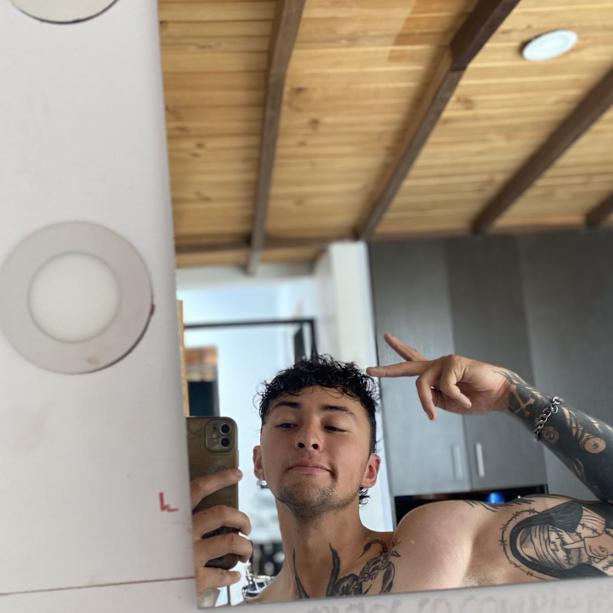JUANXXO 👺 tweet media