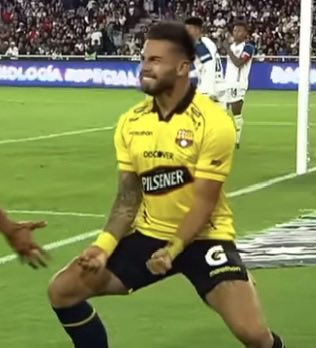 Gino Freire B. tweet media