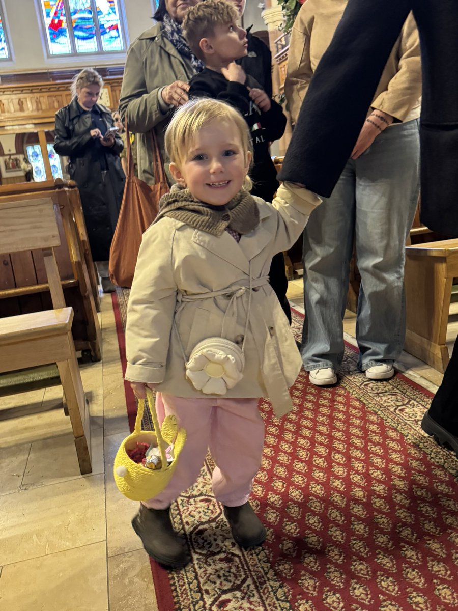 British Poles tweet media