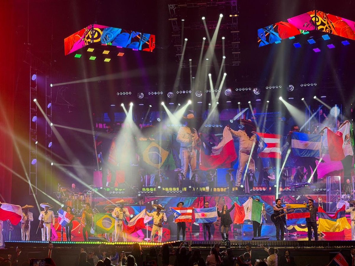 dani camargo tweet media