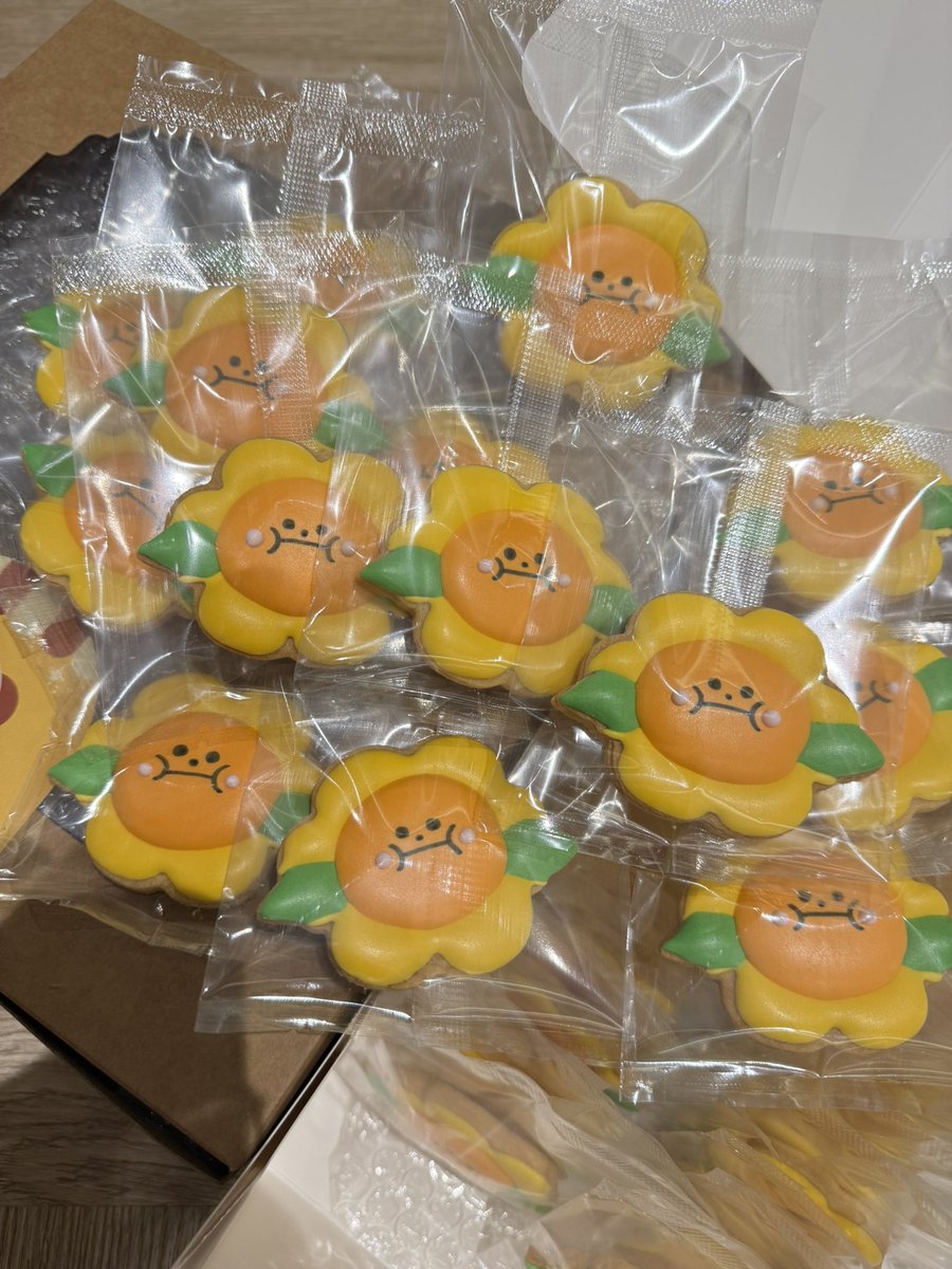 แงวดาว . +ﾟ*Panini｡:ﾟ+ tweet media