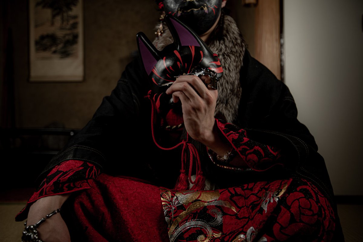 ❄寒露(カンロ)/絃月(イツキ)⬛️🦊──戯雨【長】 tweet media