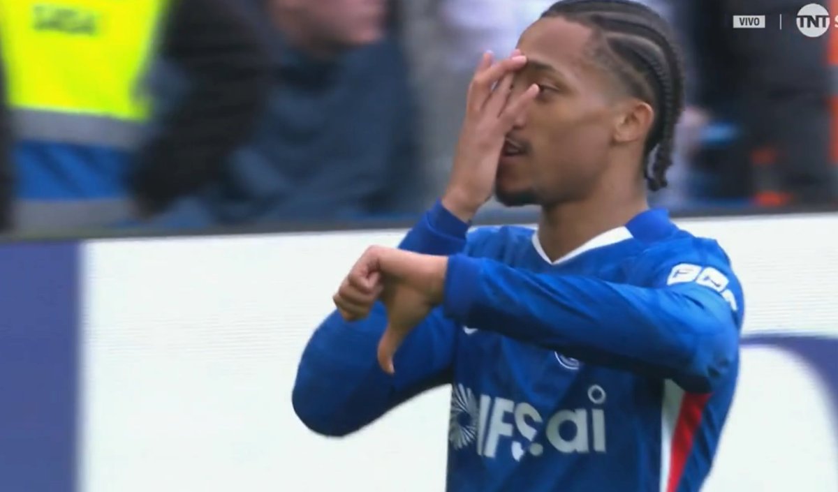 The Touchline | 𝐓 tweet media