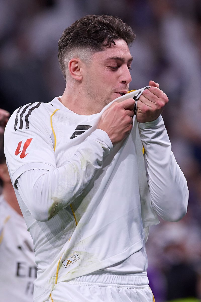 Insider Real tweet media