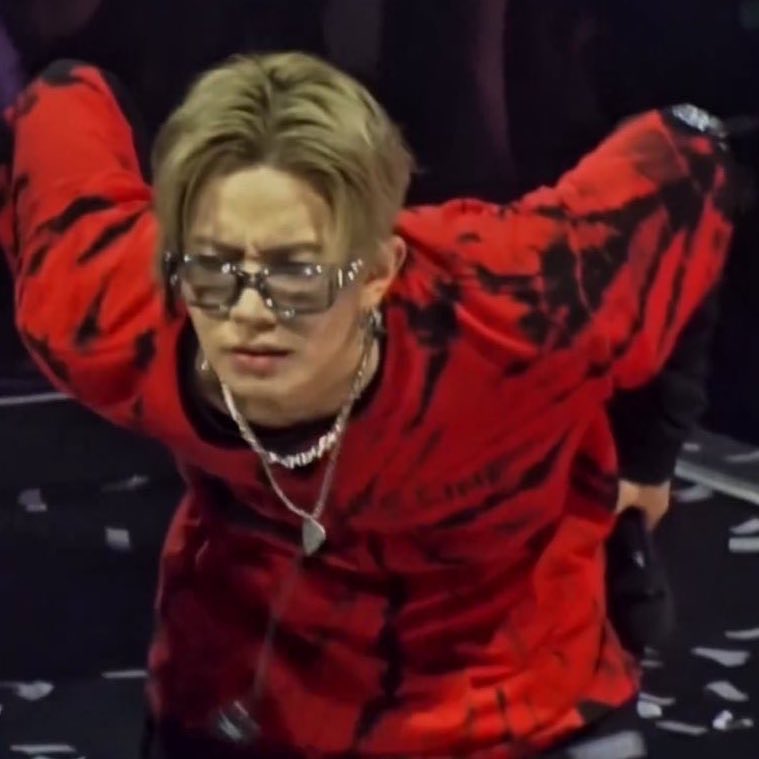 𝗇𝖺𝗇𝗂 tweet media