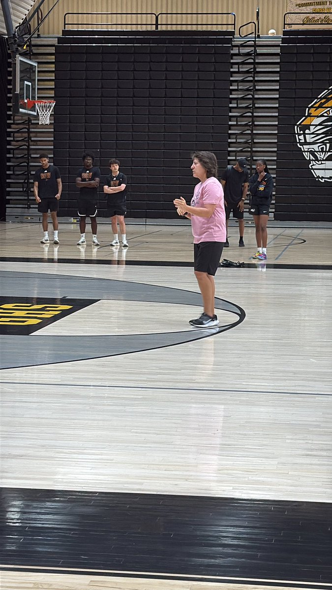 World Exposure Report Women’s Basketball tweet media