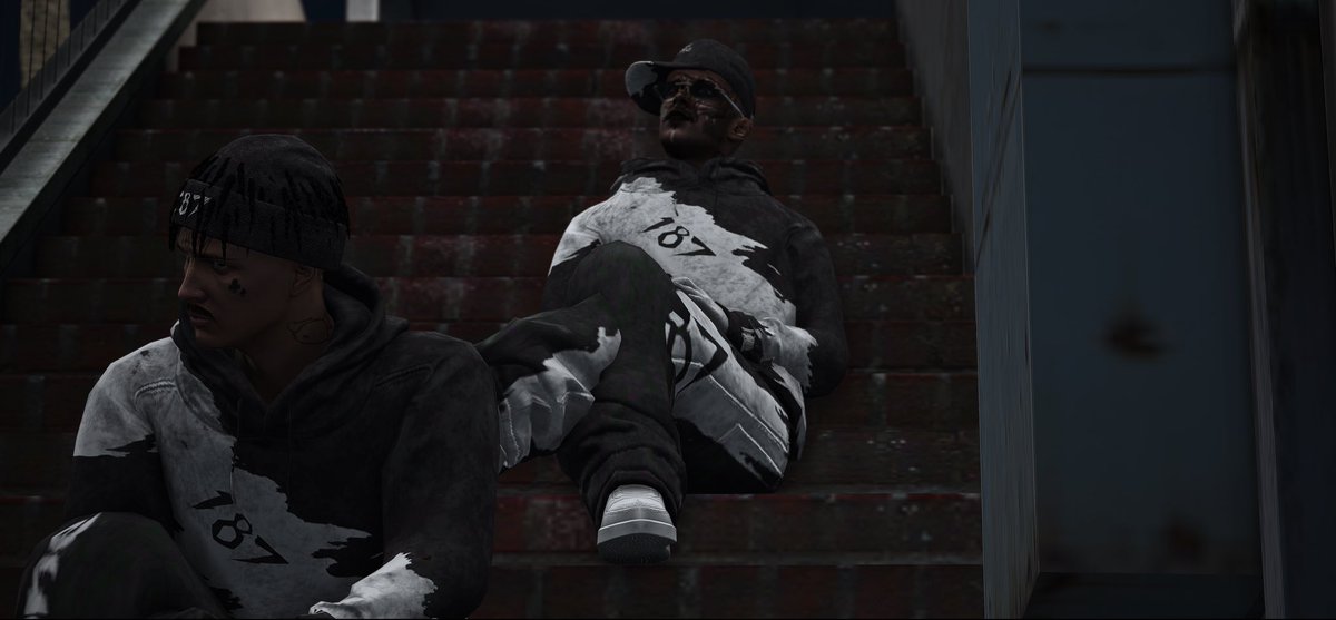 ᴺᵉˡˡʸ⋆ tweet media