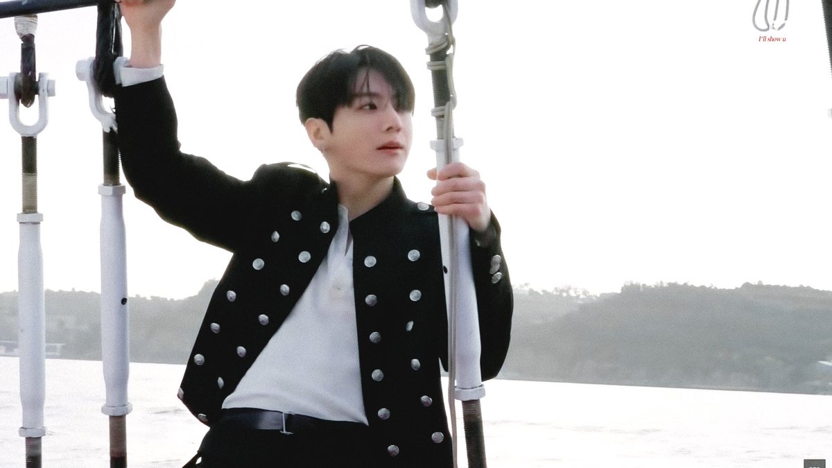 lllshowujk's tweet photo. #JUNGKOOK #정국 https://t.co/DTIgICbJ5Y