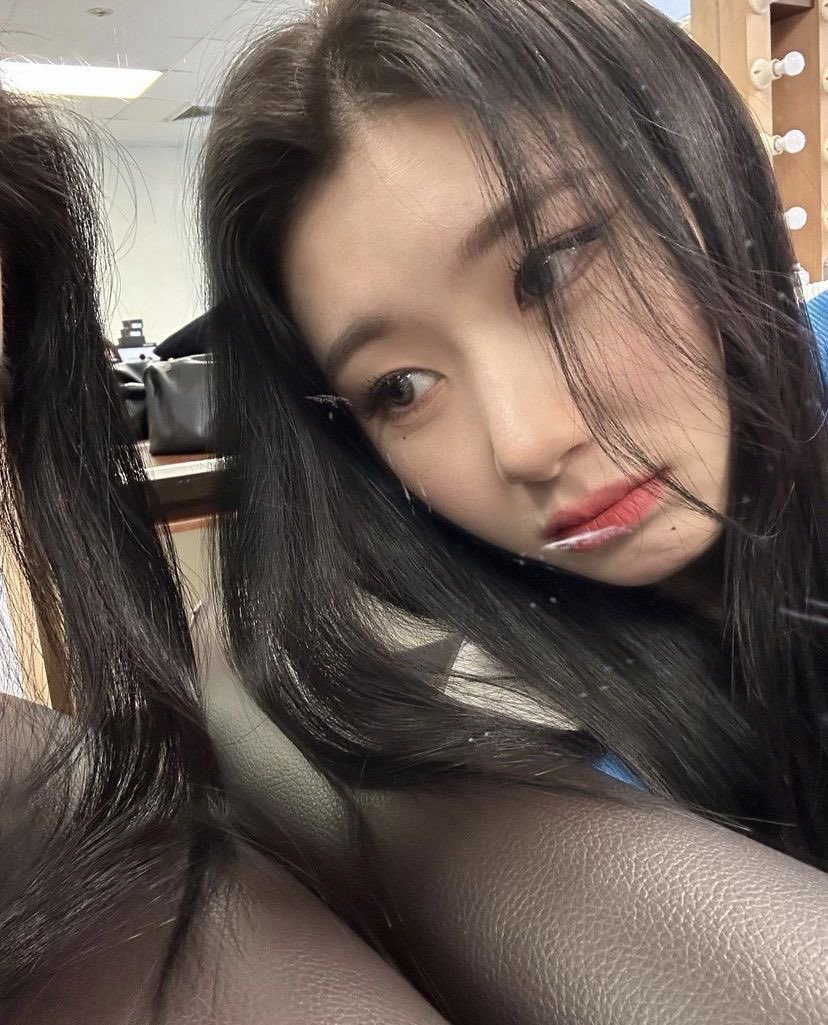 pics for chaeryeong ₊˚⊹♡ tweet media