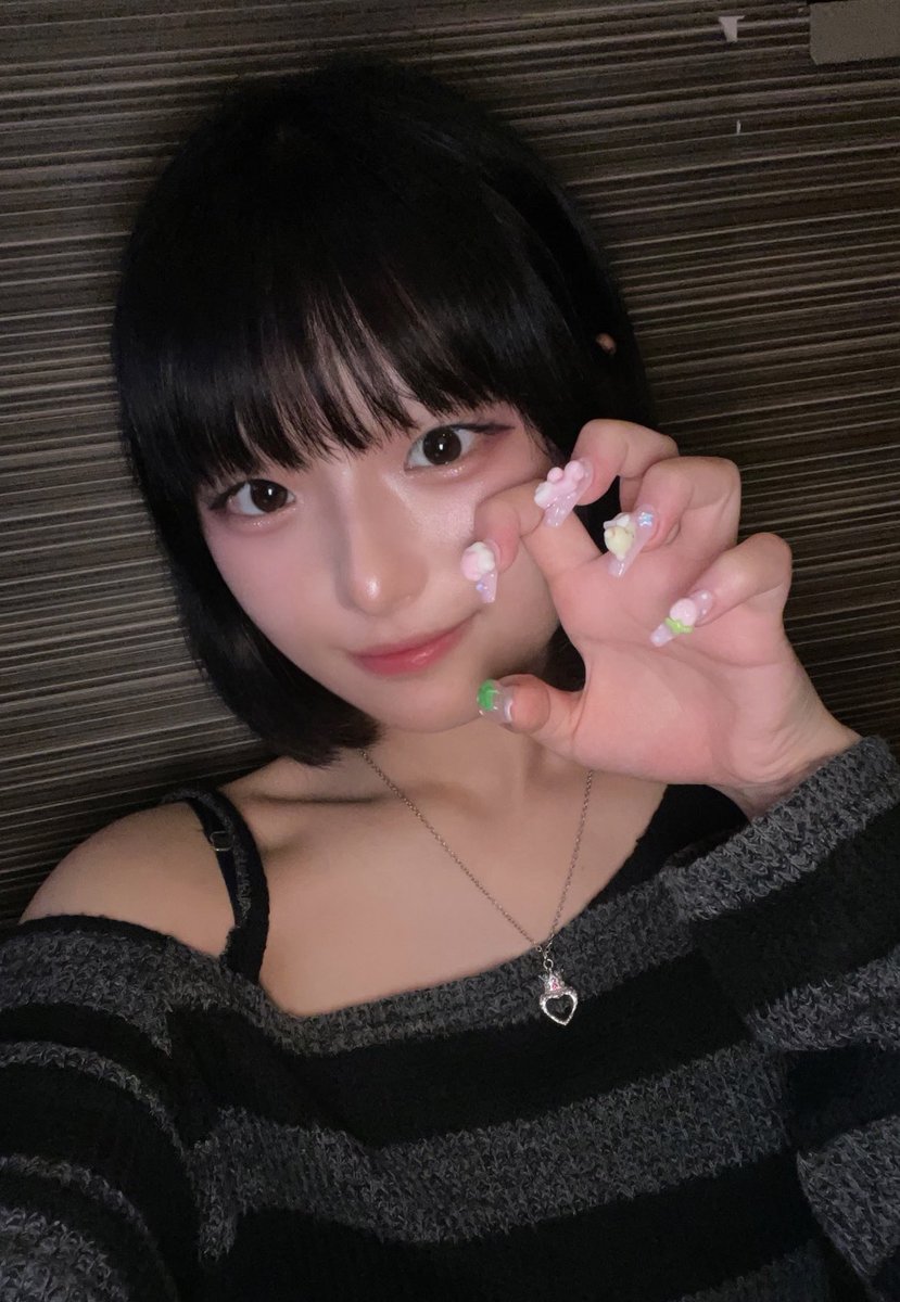 strawberry_7_2's tweet photo. https://t.co/3VAylcq92U