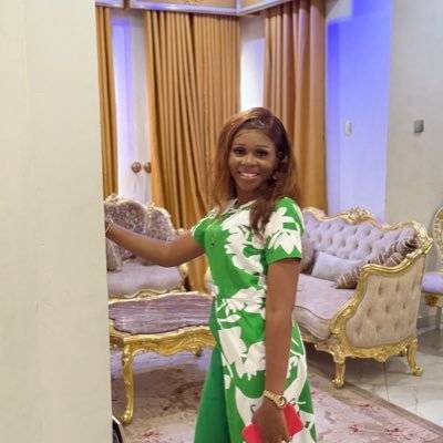 univ_scpu's tweet photo. my mind is a maze with one exit sign that's mysteriously out of date https://t.co/FPwEiZaSBU