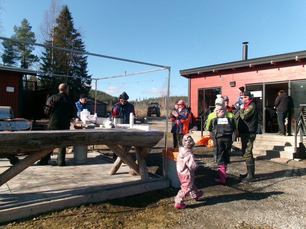 サウナ文化研究家こばやしあやな🇫🇮『世界浴場見聞録』12月発売🌍 tweet media