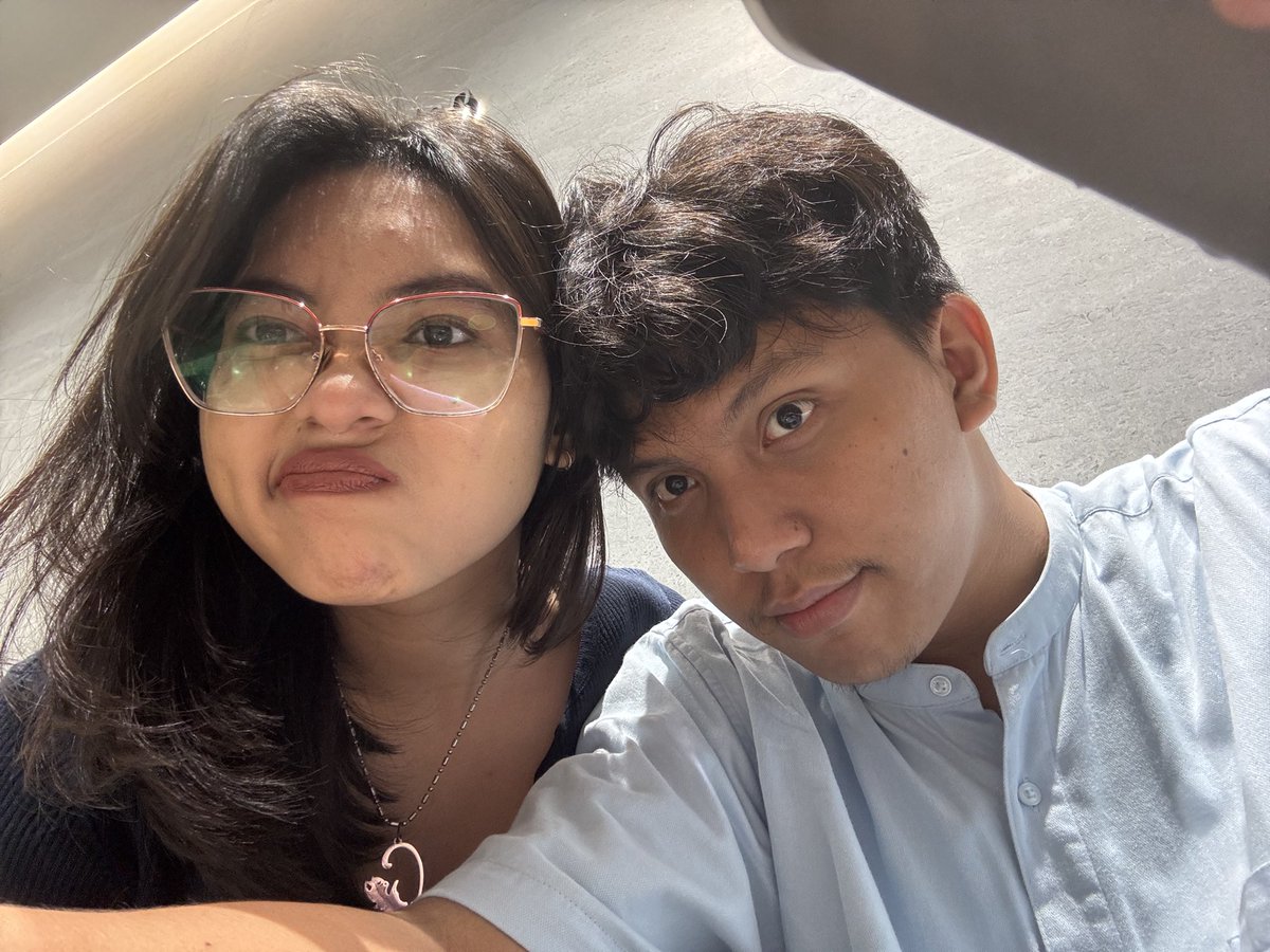 Sisil tweet media