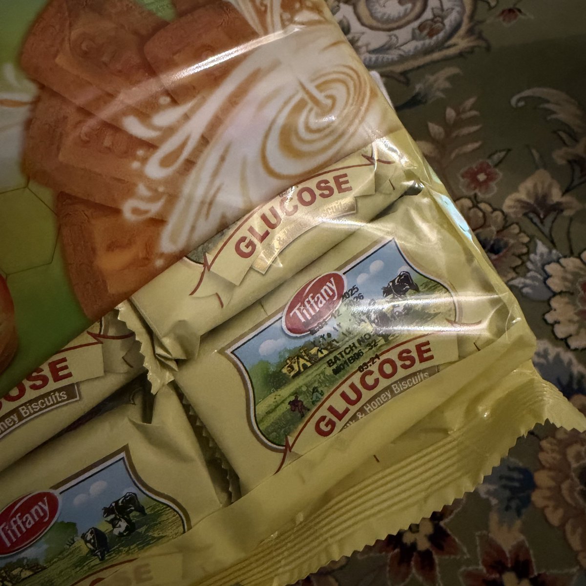 فاخرة🧡 tweet media