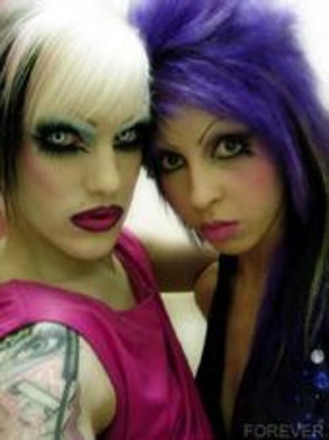 Lisa David Neiers tweet media