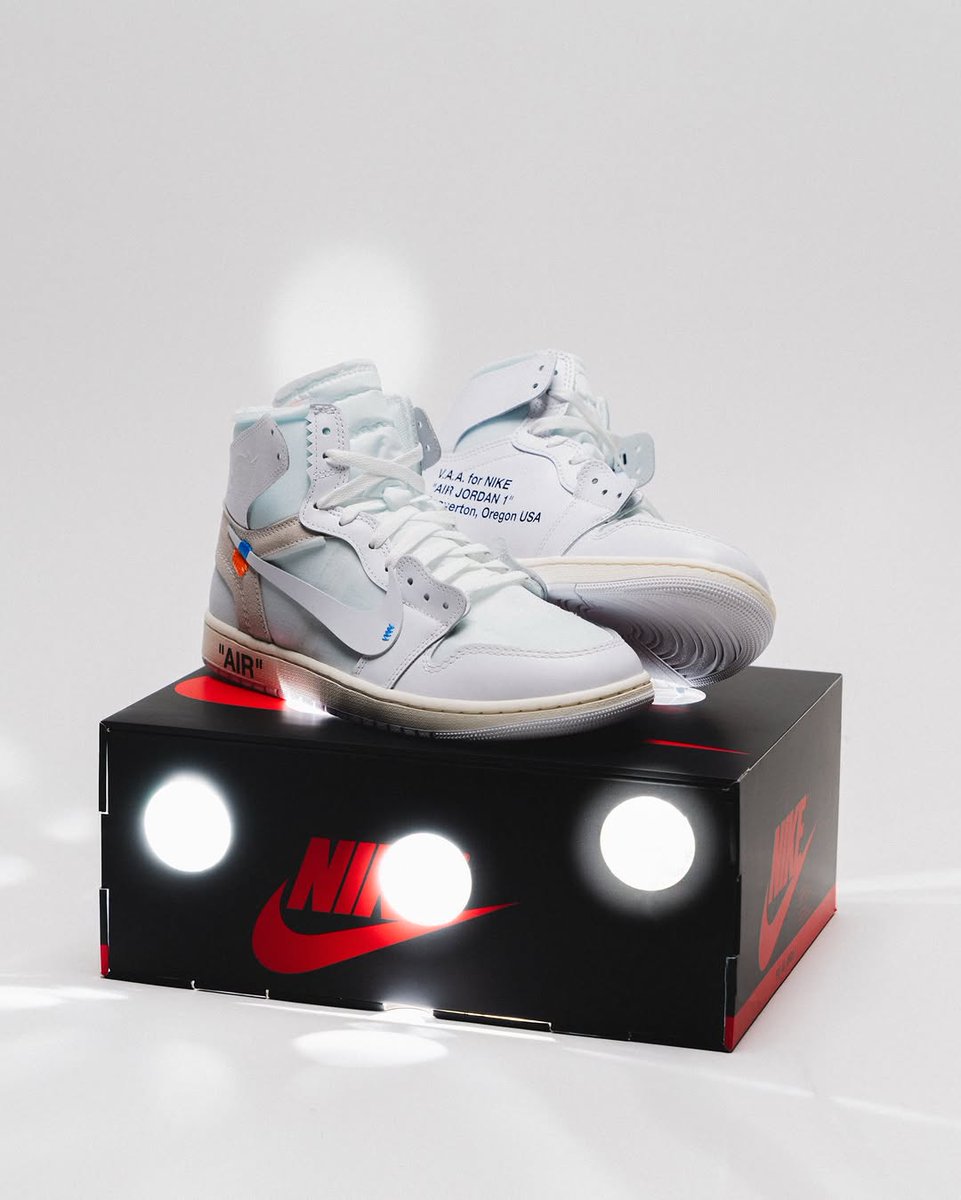 JustFreshKicks tweet media