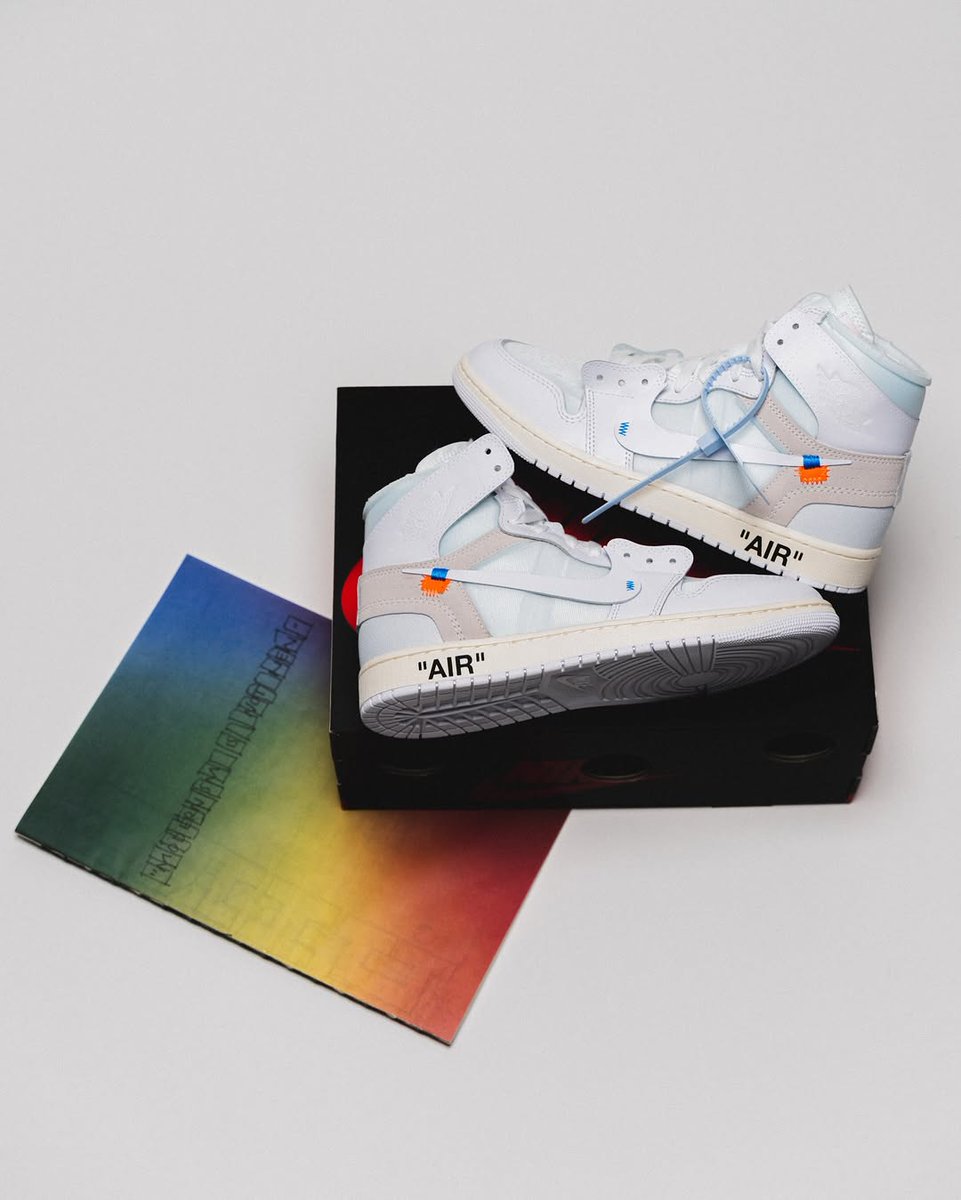 JustFreshKicks tweet media