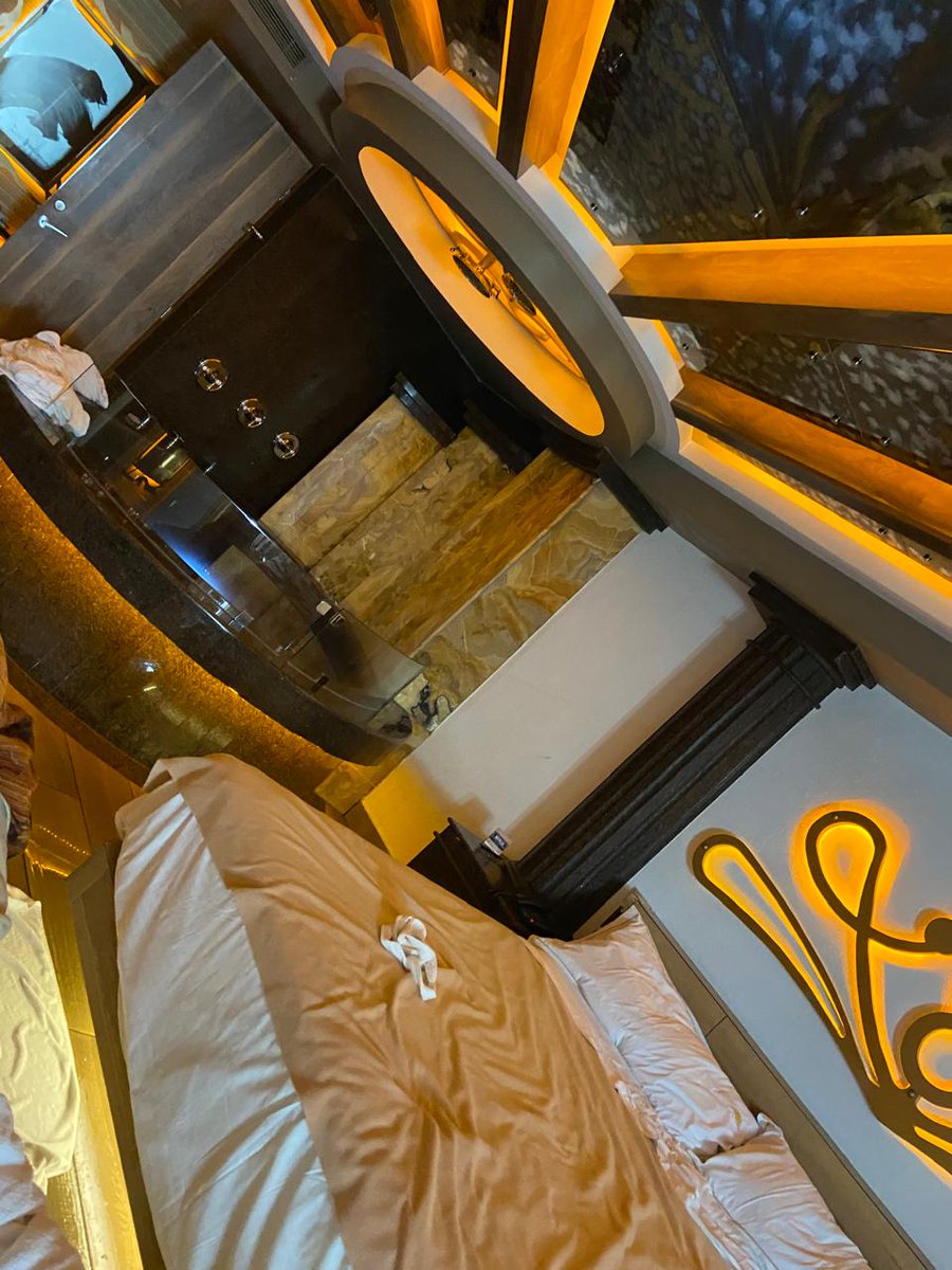 tu_favorita tweet media