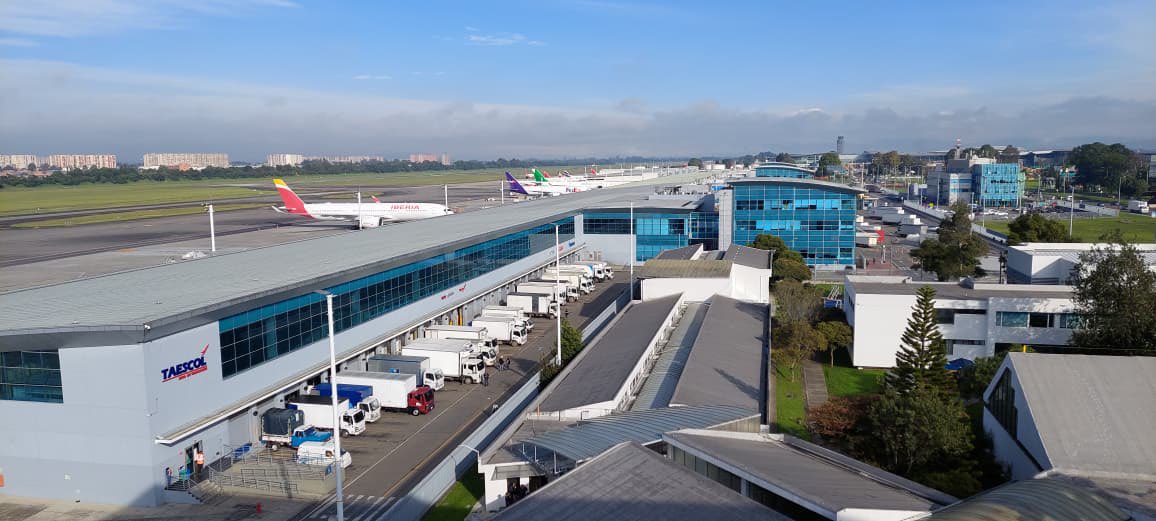 Aeronáutica Civil tweet media