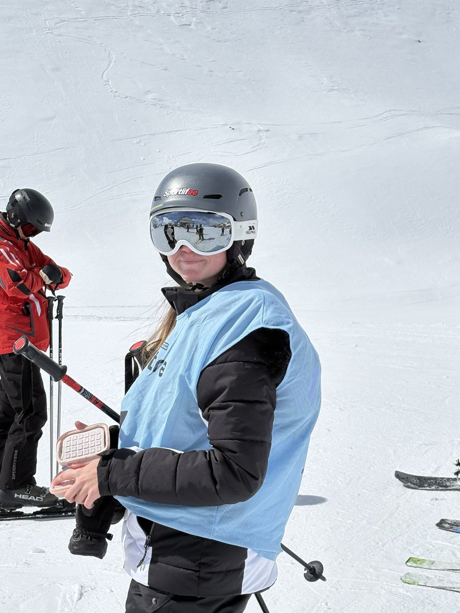 Venture_Achieve's tweet photo. Just returned from an incredible Venture/Denes ski trip to Tonale, Italy. More pics of our great trip. 👏 @OrmistonVenture @OrmistonEast https://t.co/mn7isnGz8H