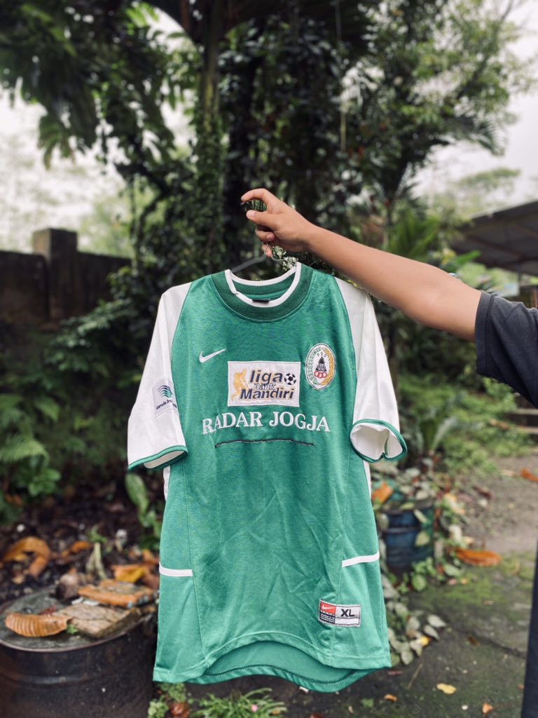 Rizqirian tweet media