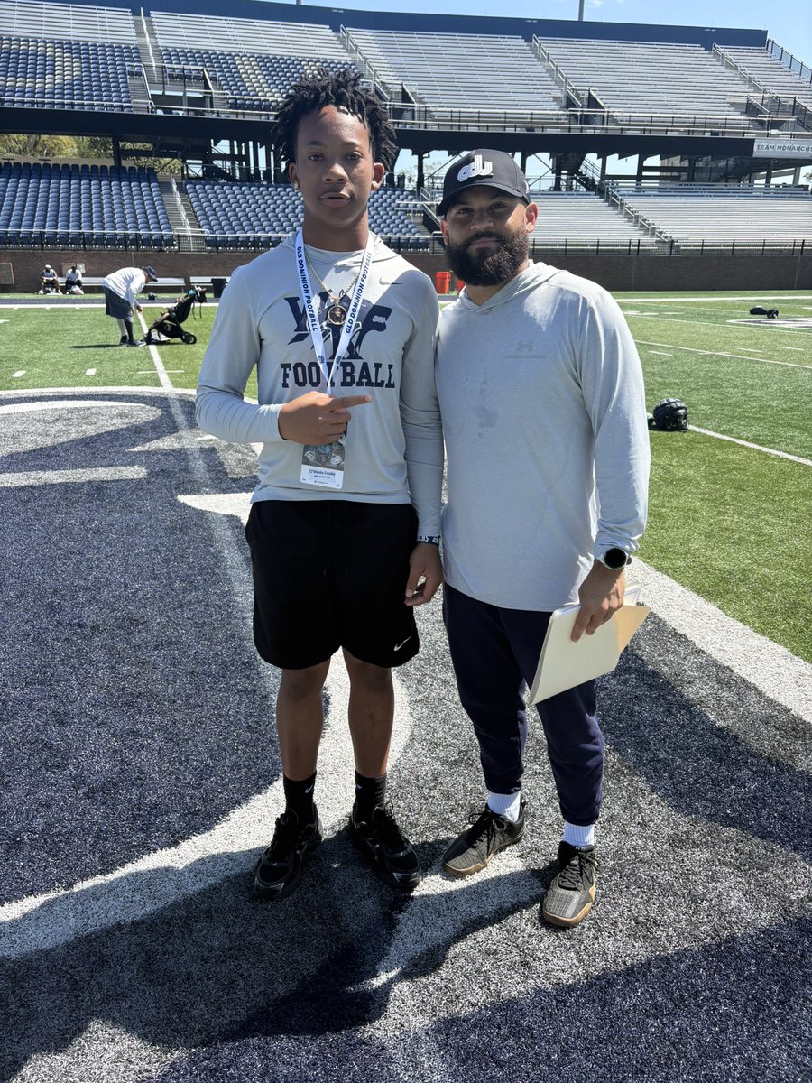 Clmenta_crosby's tweet photo. What a great campus experience!
@ODUFootball 
@CoachHSims @CoachMJohnson21 
@RemingtonReb 

@SCHSLFotball @XiSimpson_51 @CoachVfloyd @RivalsHS @247Sports @UANextFootball @GHFootwork @willbradleysp @2sixTrainingLLC @247recruiting @KnollFootball @ODUFootball https://t.co/D35uqKkKtM