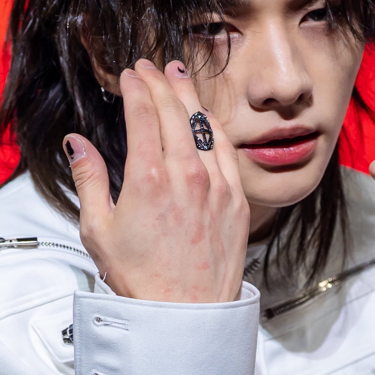 luana「 🌙 」VAI VER O SKZ tweet media