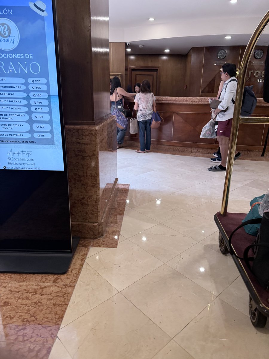 VIDA-VALORES-JUSTICIA tweet media