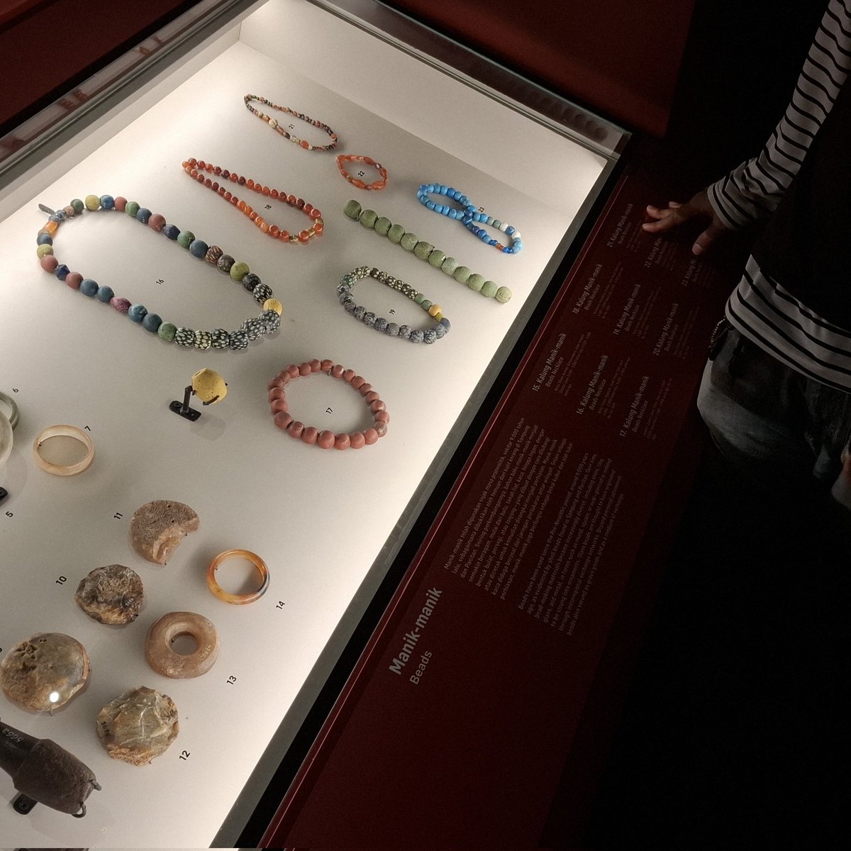 akhz(á) tweet media