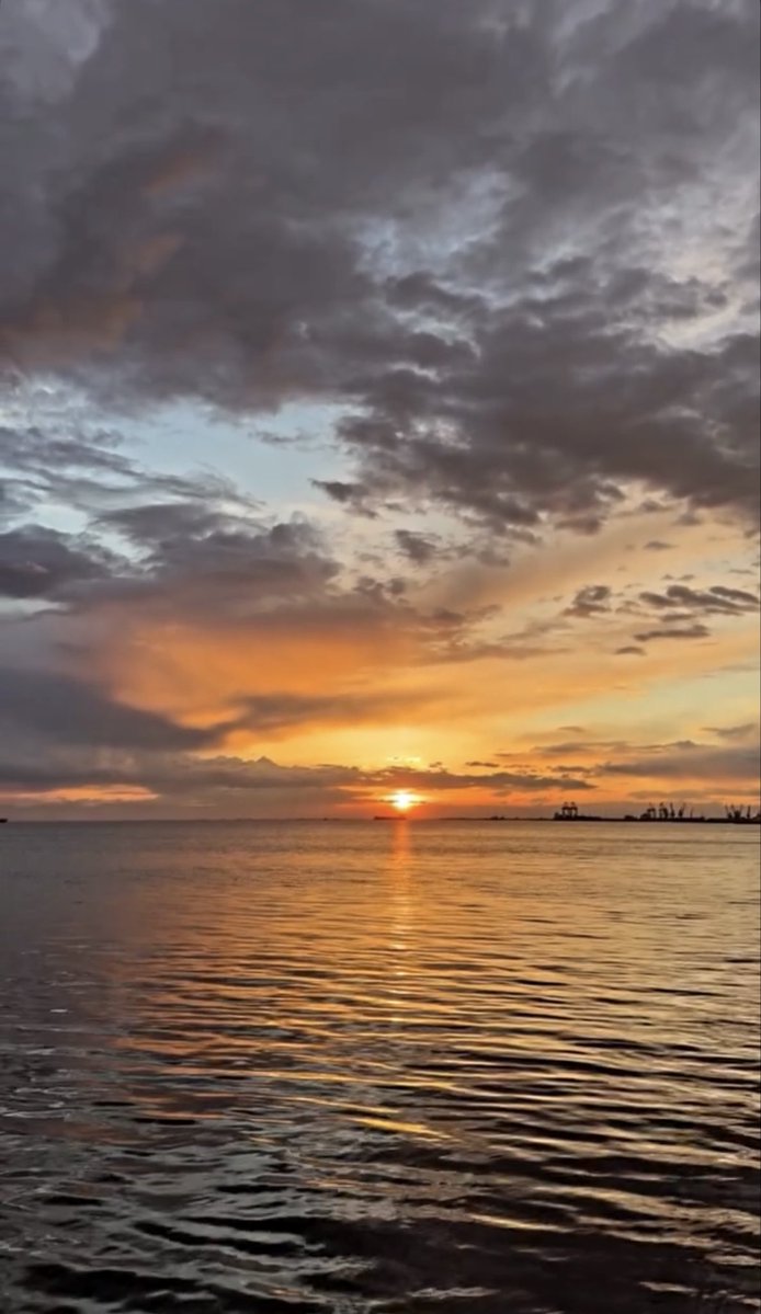 ΣμέρνⒶ tweet media