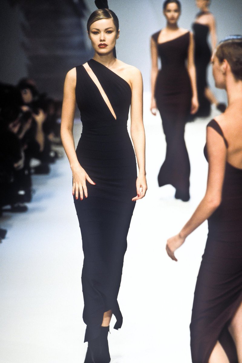 cherrymartinis tweet media