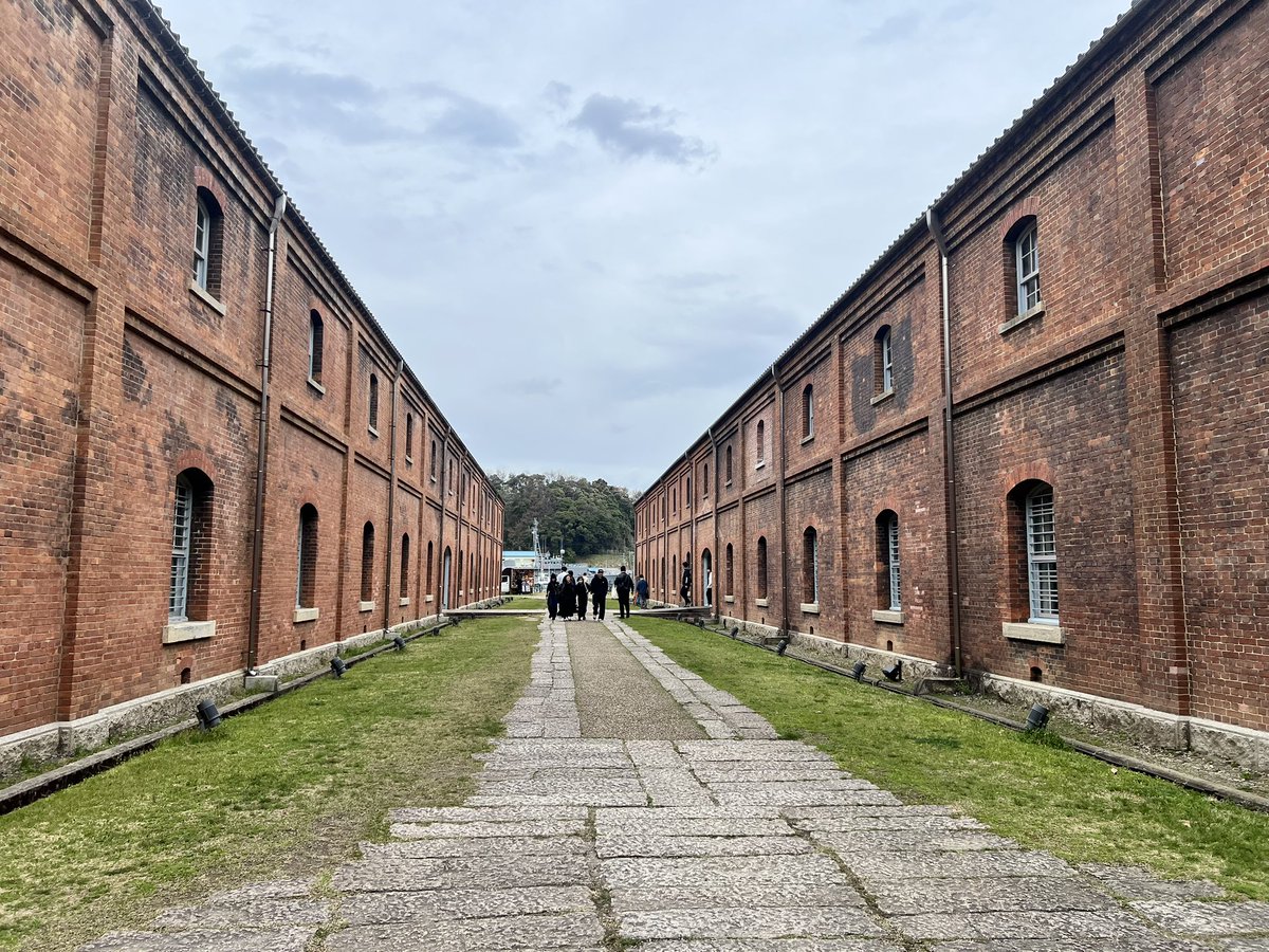 ベニャオ tweet media