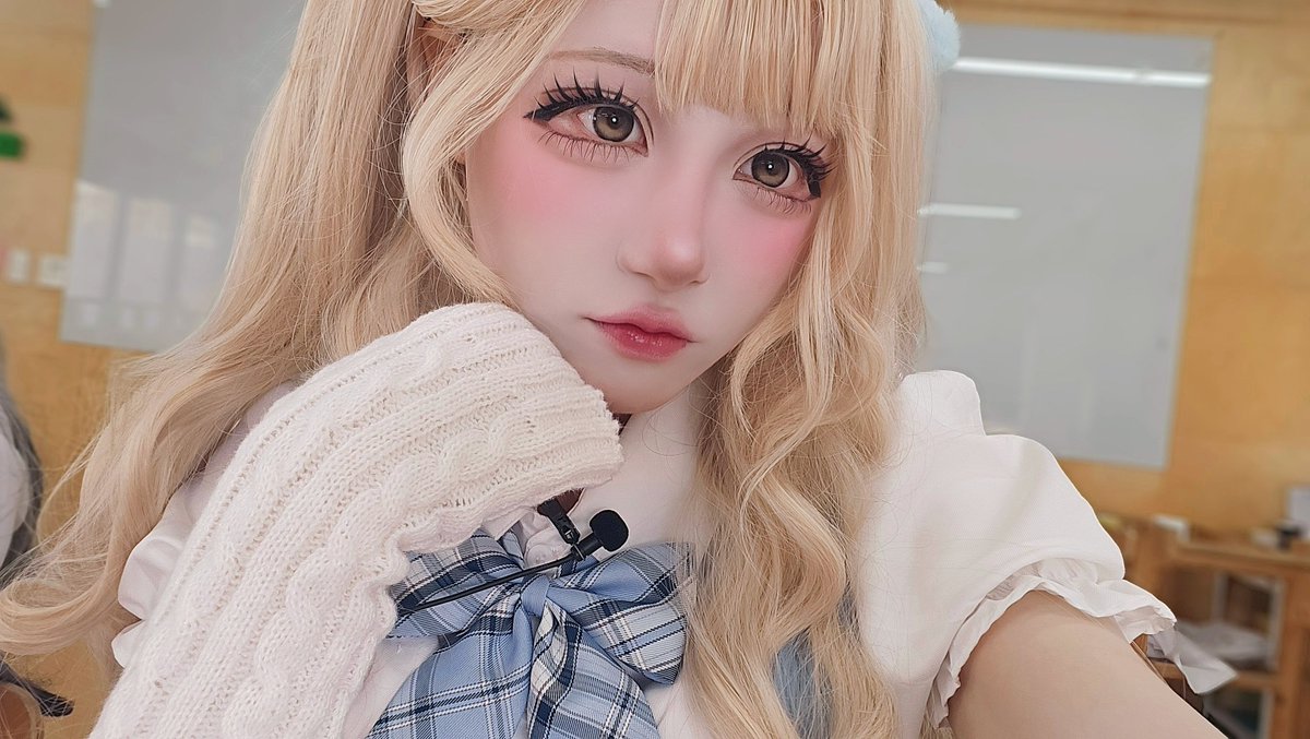 보미 BOMi tweet media