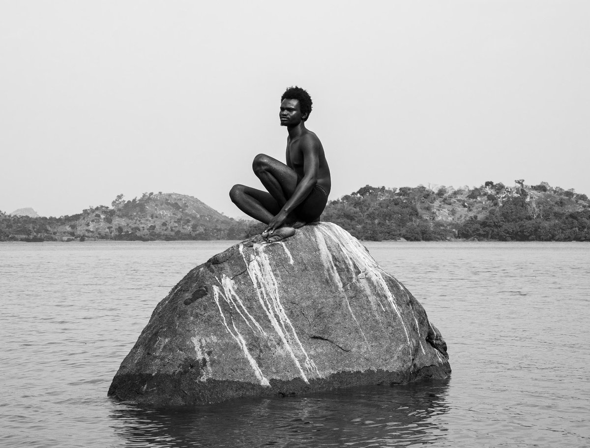 The Shallow Tales Review tweet media