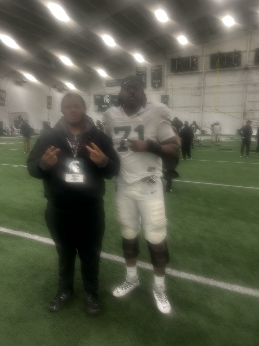 bigsteveeee's tweet photo. Had a great time @MSU_Football met a lot of important people today!
@MIexposure @MichFBFrenzy @PrepRedzoneMI @CoachTabacca @Coach_DeBo46 @youareathlete https://t.co/Q4isWktZq1