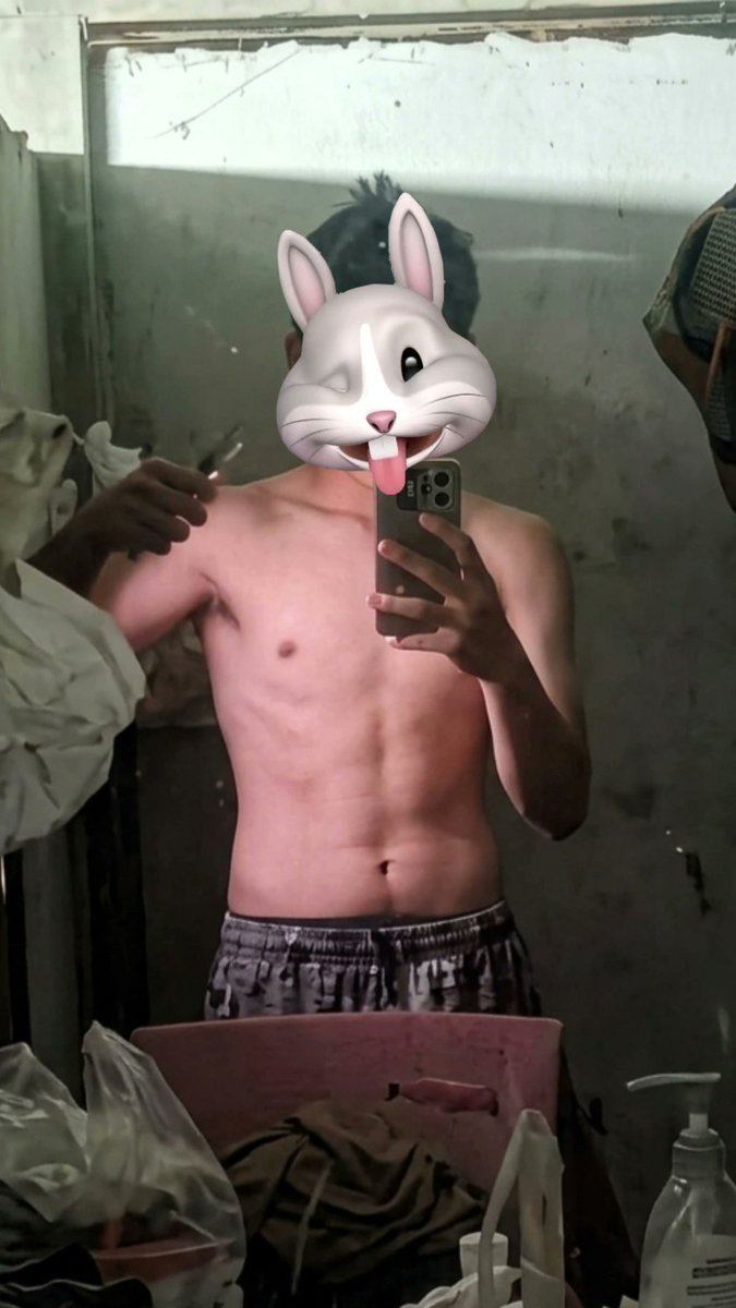 ixtnrx_sun tweet media