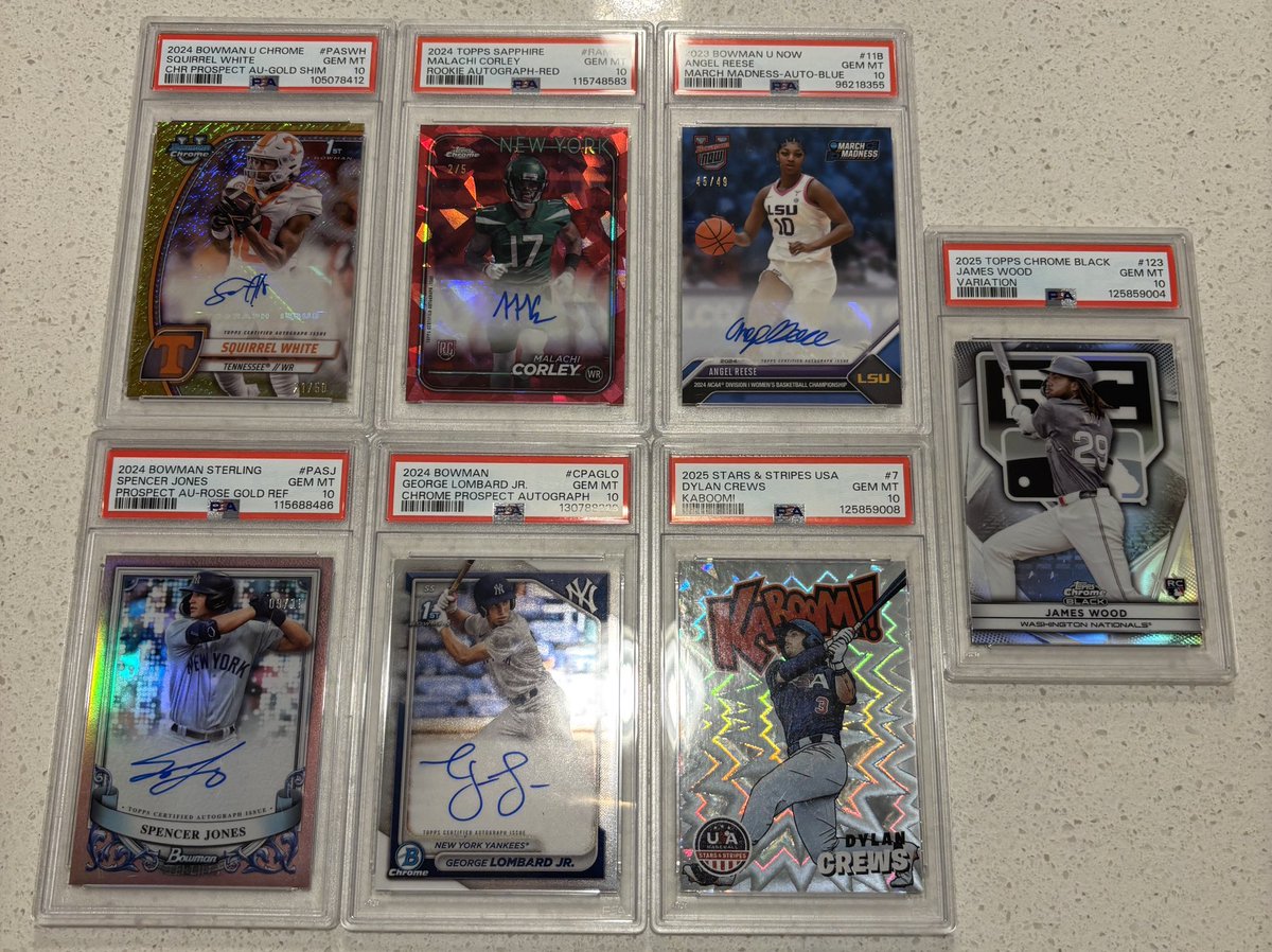 MeisyCards's tweet photo. @TheShop_CC @ILOVECOLLECTING Everything is available. Send offers https://t.co/5xLQJneIFV