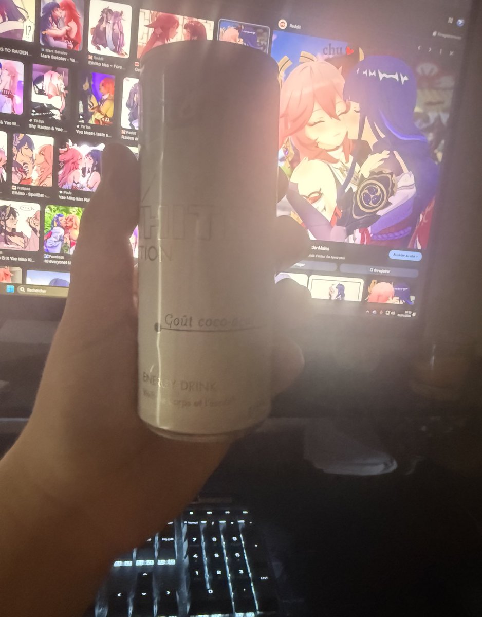 𝔄𝔫𝔞𝔰 𝔩𝔢 𝔤𝔬𝔞𝔱 tweet media