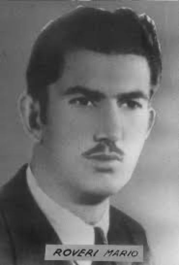 ANPIRomaPosti's tweet image. Mentre alcuni fascisti tenevano a bada in modo minaccioso la folla, il #7aprile 1945 a #Torino, altri tre massacrarono di botte #MarioRoveri, #patriota in una Brigata #GL in #Valsoana.
Finito il pestaggio il giovane venne ucciso con una scarica di mitra.Aveva 24 anni.