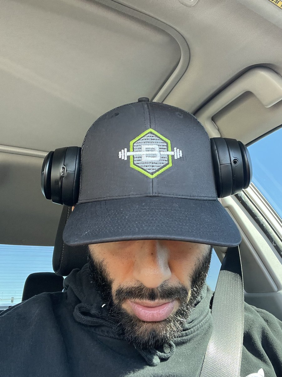 yungiv🦍 tweet media